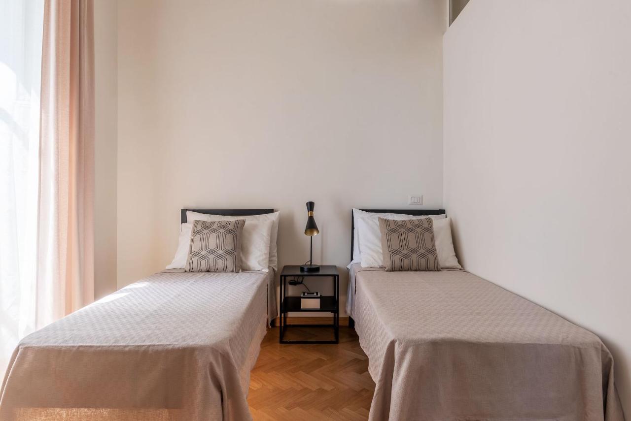 Castro Pretorio Apartment โรม ภายนอก รูปภาพ