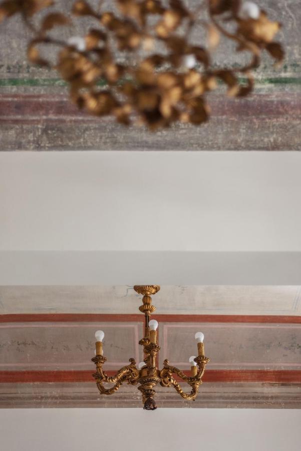 Castro Pretorio Apartment โรม ภายนอก รูปภาพ