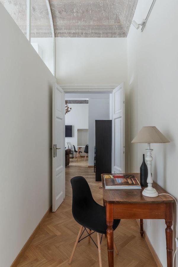 Castro Pretorio Apartment โรม ภายนอก รูปภาพ