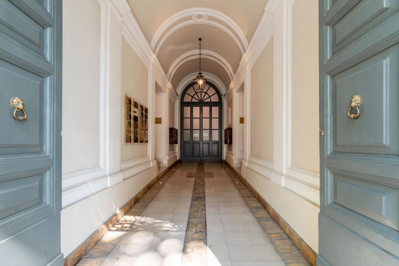 Castro Pretorio Apartment โรม ภายนอก รูปภาพ