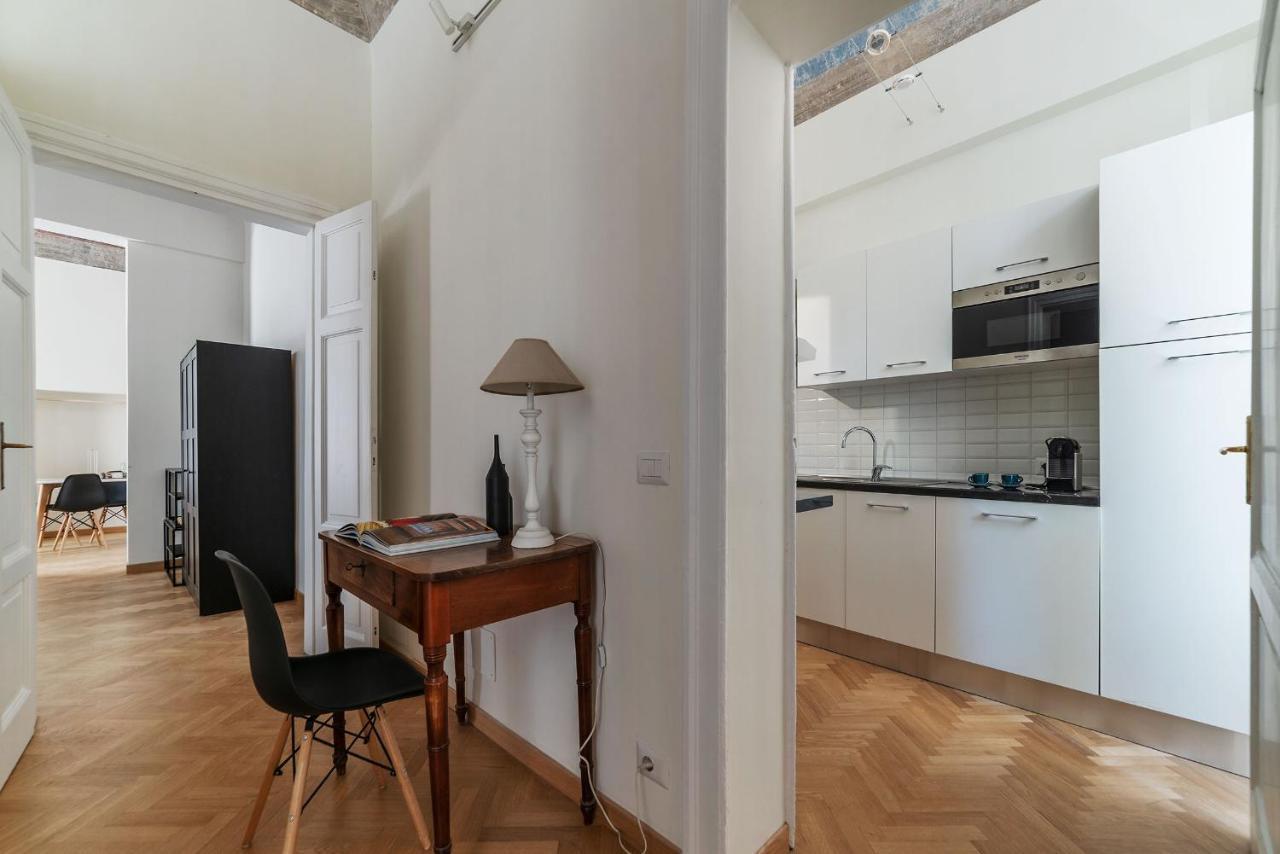 Castro Pretorio Apartment โรม ภายนอก รูปภาพ